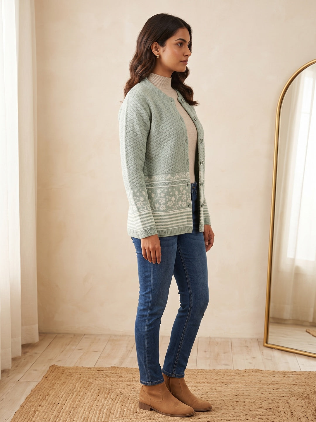 Grey Cozy Woven Wool Cardigan Designed For Comfortable Winter Layering - Image 3