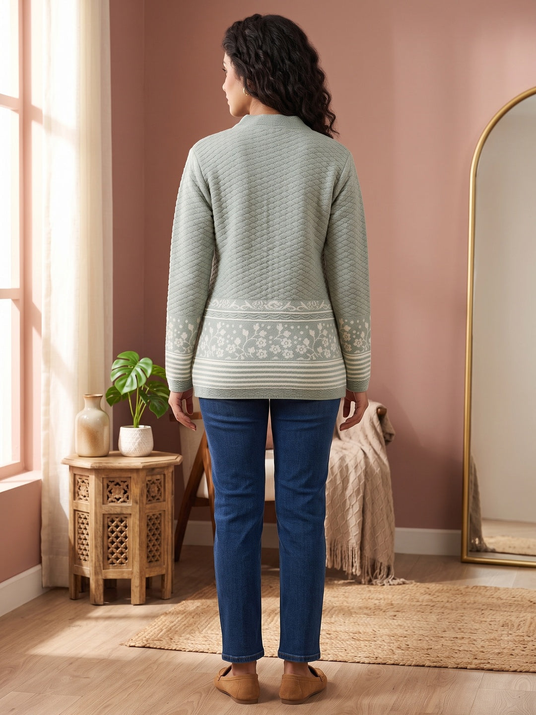 Grey Cozy Woven Wool Cardigan Designed For Comfortable Winter Layering - Image 3