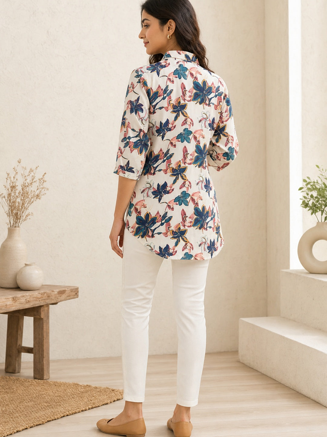 Off White Crepe Floral Printed Top - Image 4
