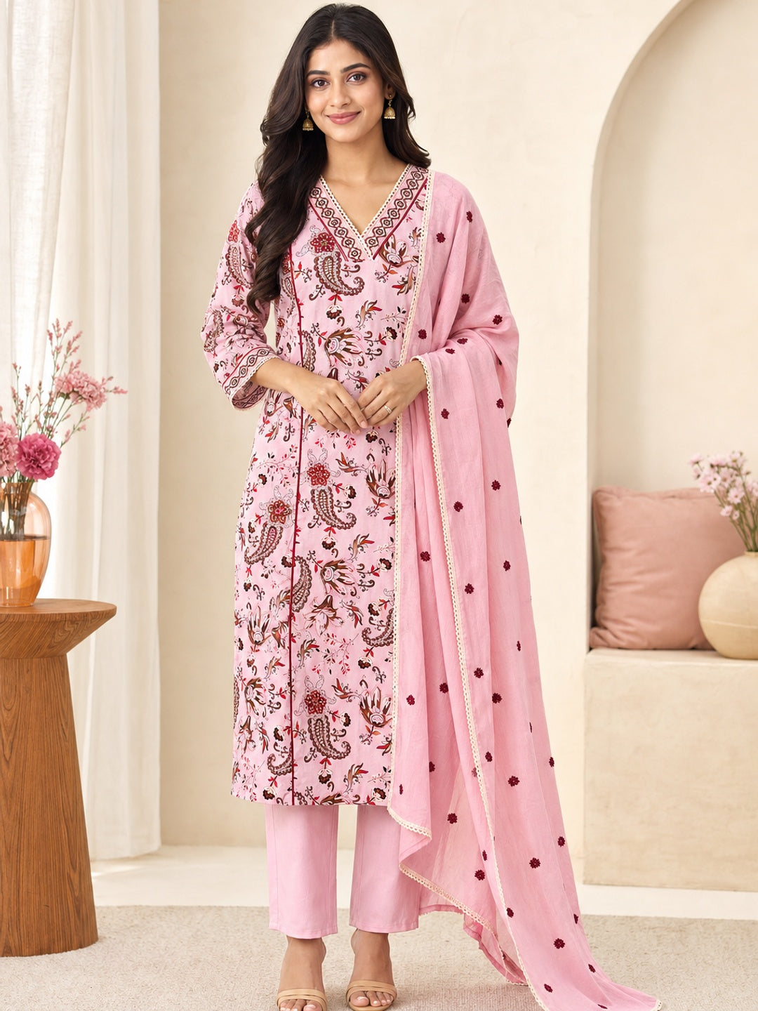 Pink Cotton Floral Printed Salwar Suit Set - Image 2