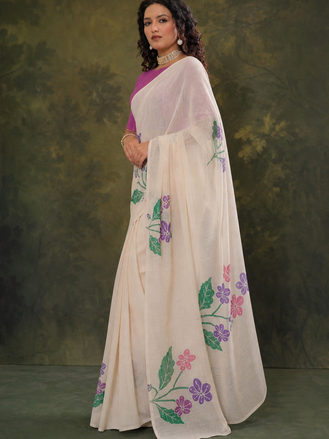 Peachmode Off White Linen Green Floral Printed Saree - Image 5