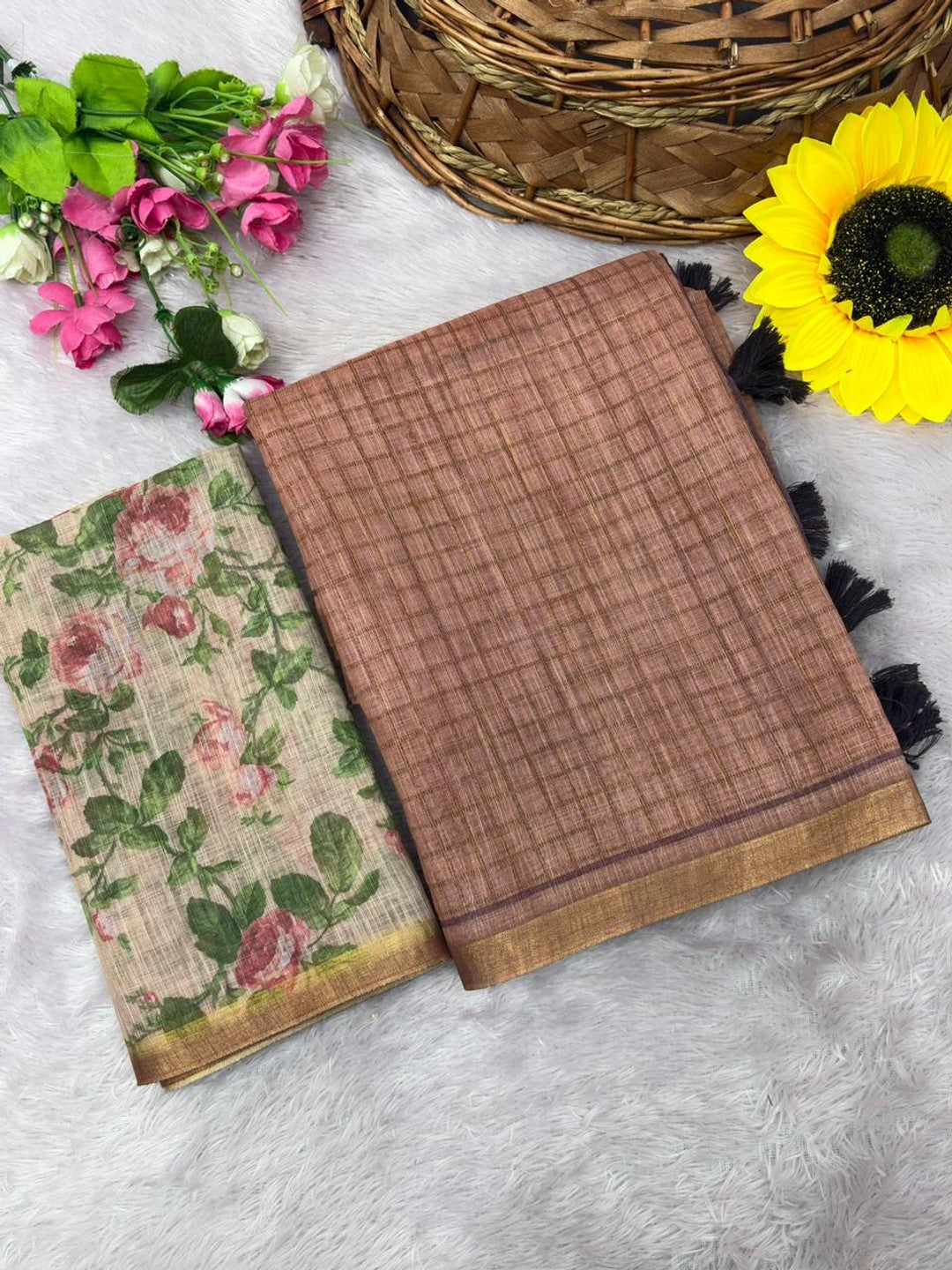 Peachmode Peach Linen Cotton Fancy Digital Print Saree - Image 5
