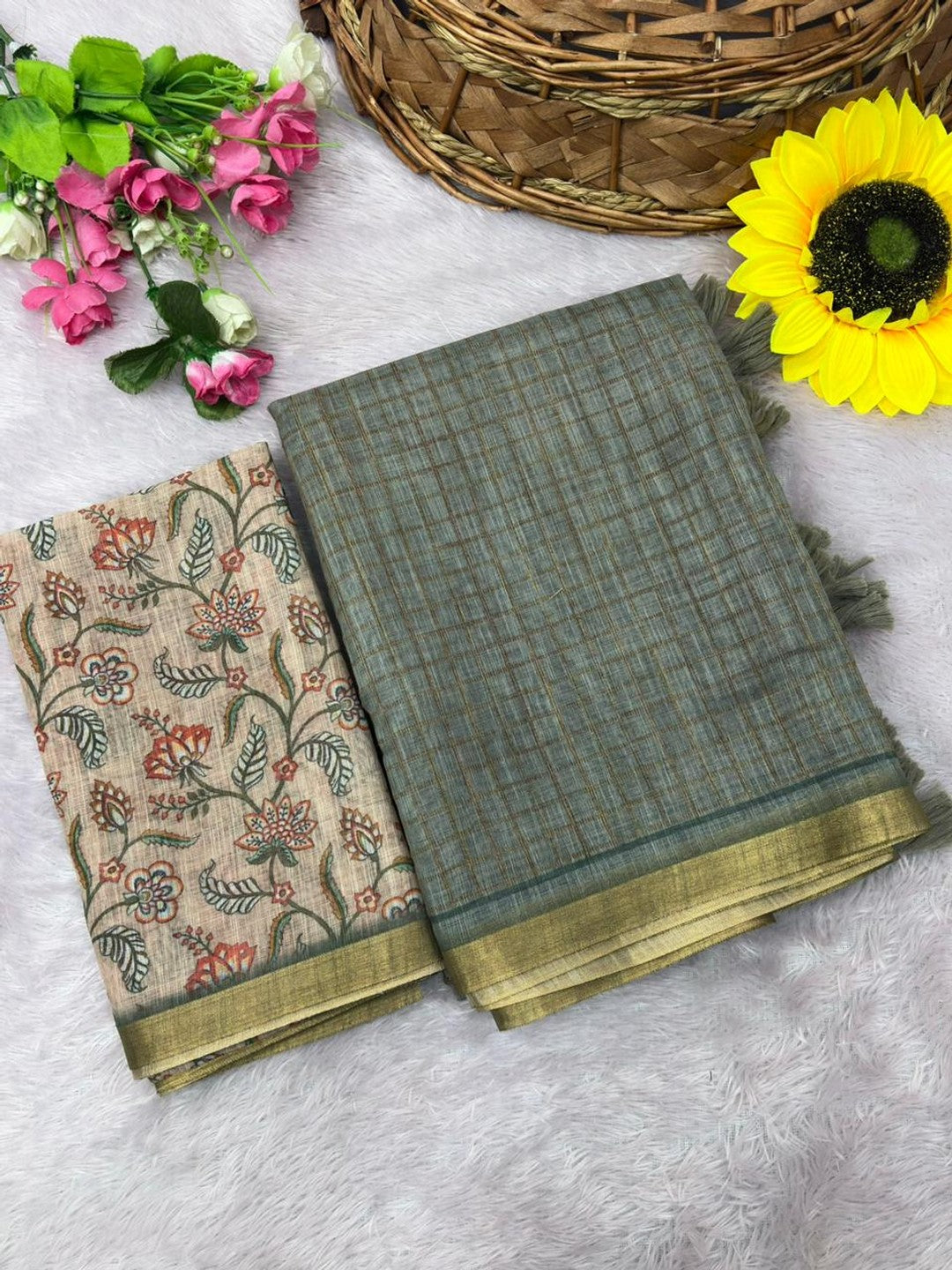 Peachmode Grey Linen Cotton Fancy Digital Print Saree - Image 5
