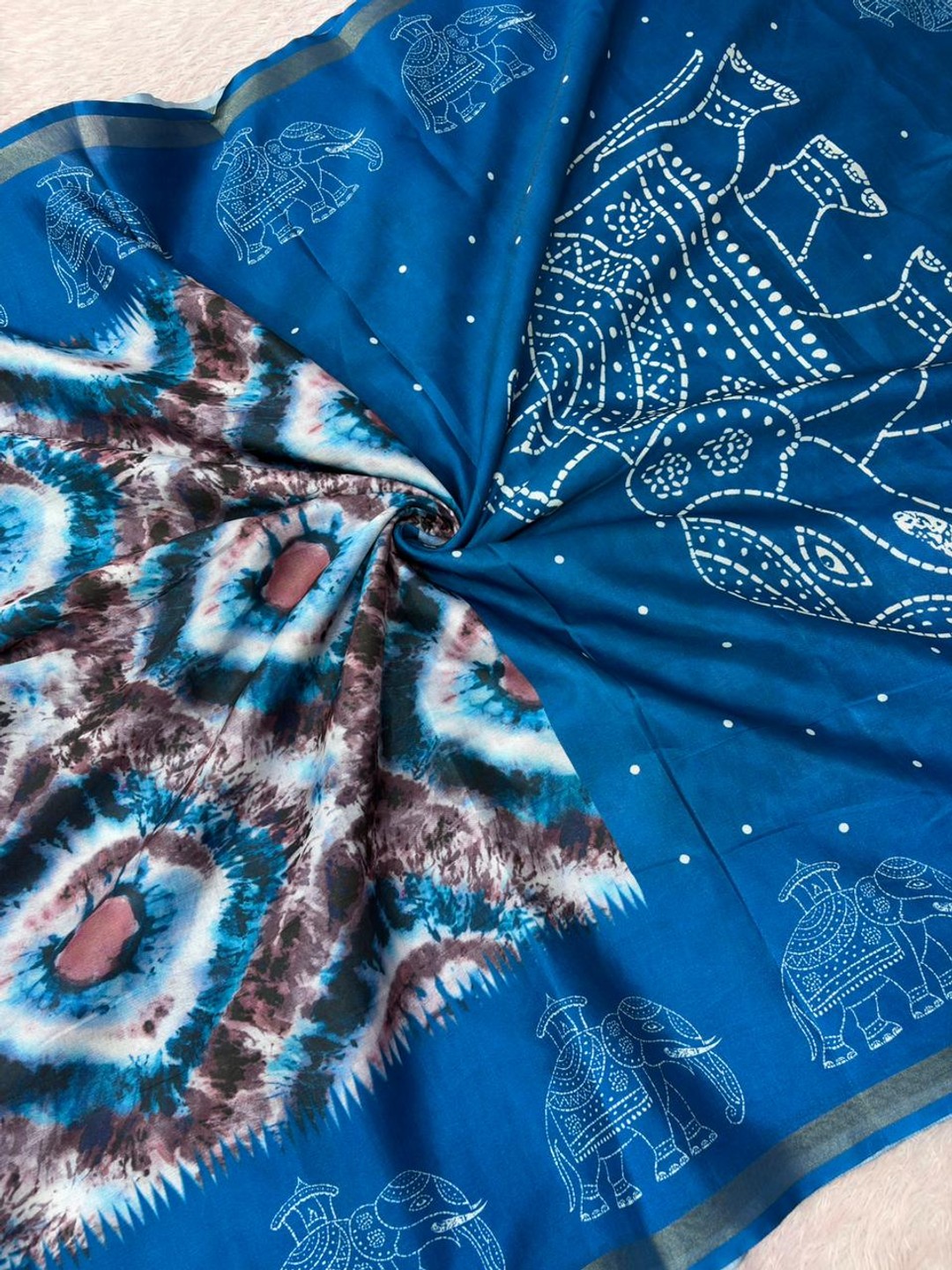 Peachmode Blue Malai Cotton Fancy Digital Print Saree - Image 5