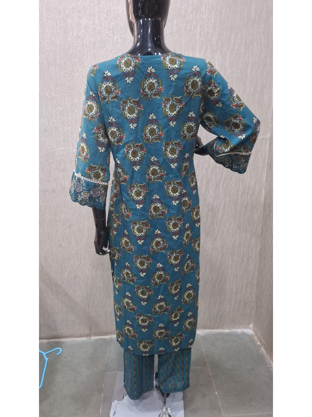 Peacock Blue Cotton Embroidered Salwar Suit Set - Image 4