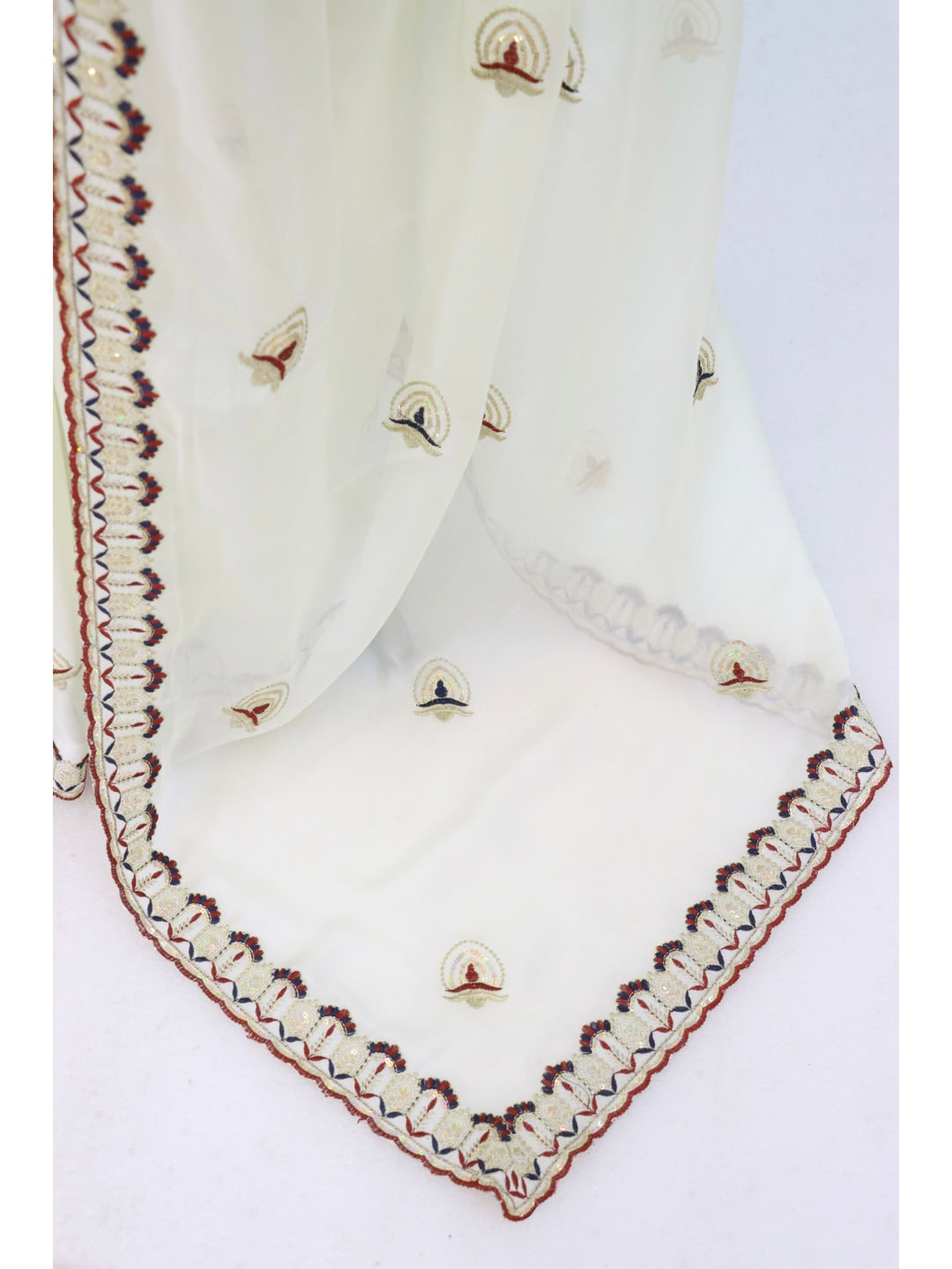 Peachmode Off White Embroidered Rangoli Silk Saree With Stitched Blouse - Image 2