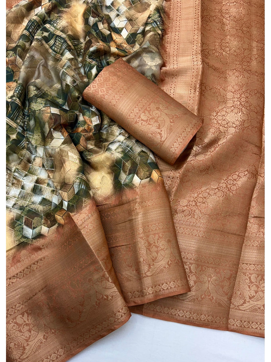 Peachmode Copper Geometric Printed Woven Art Silk Saree - Image 3