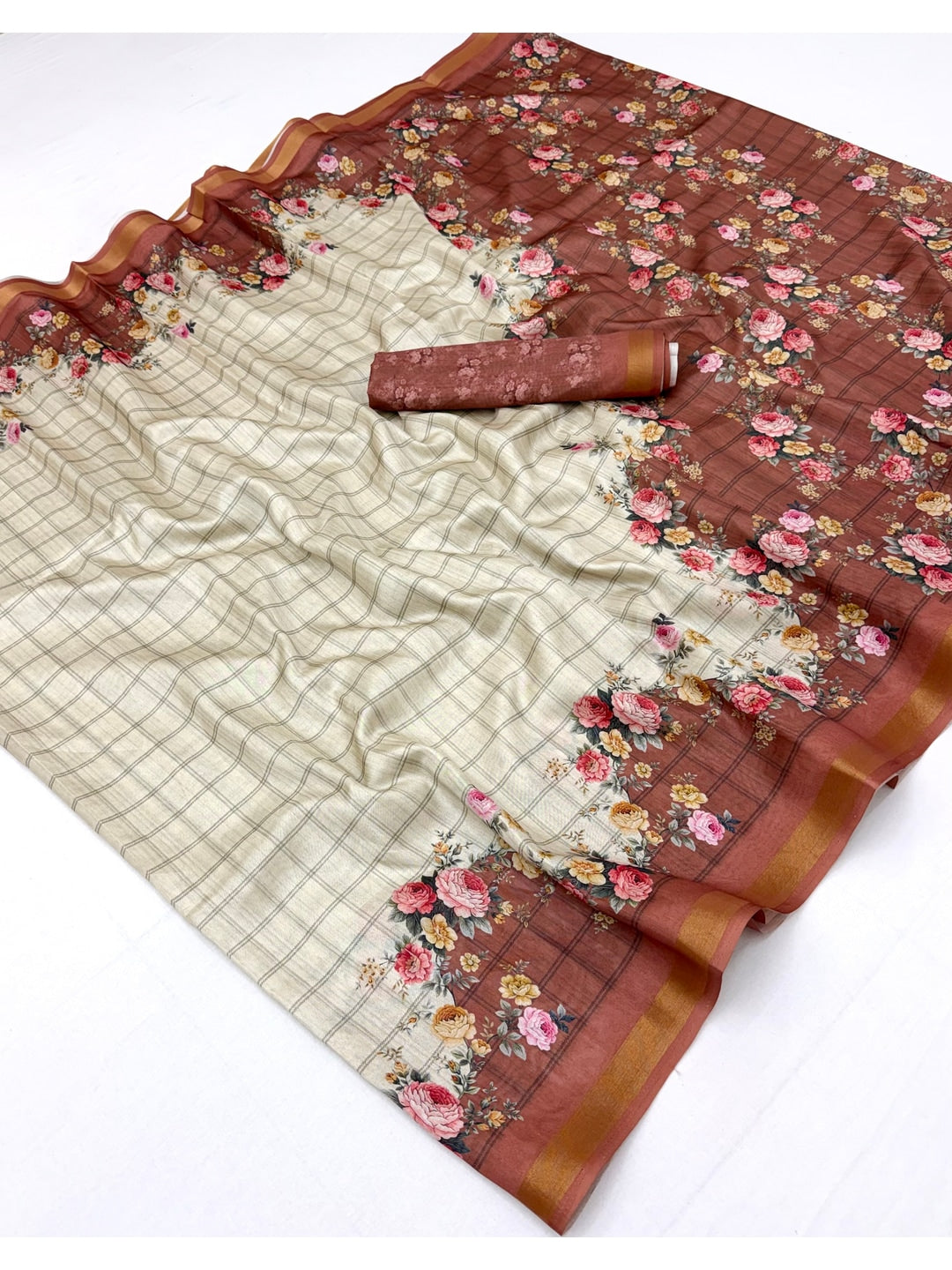 Peachmode Rust Floral Printed Cotton Silk Saree - Image 3