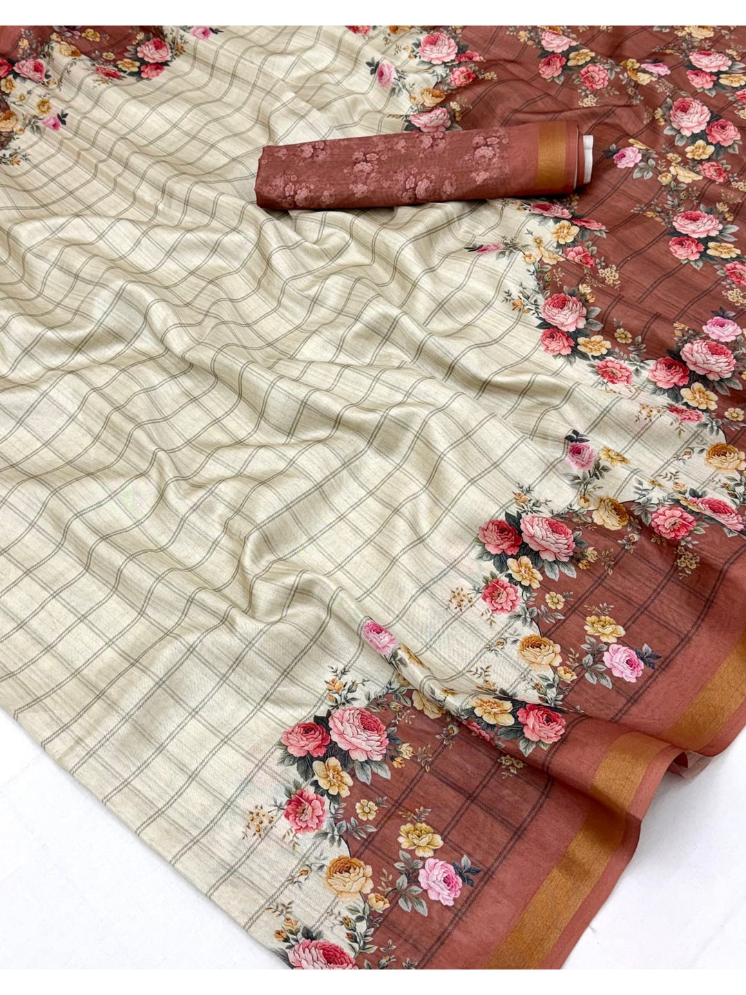 Peachmode Rust Floral Printed Cotton Silk Saree - Image 5