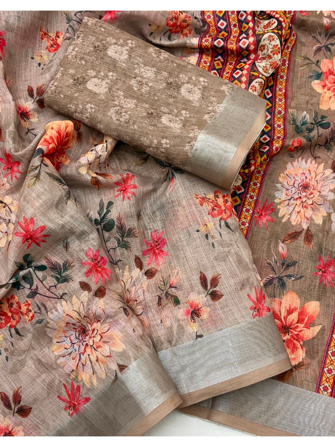 Peachmode Grey Floral Printed Linen Saree - Image 4