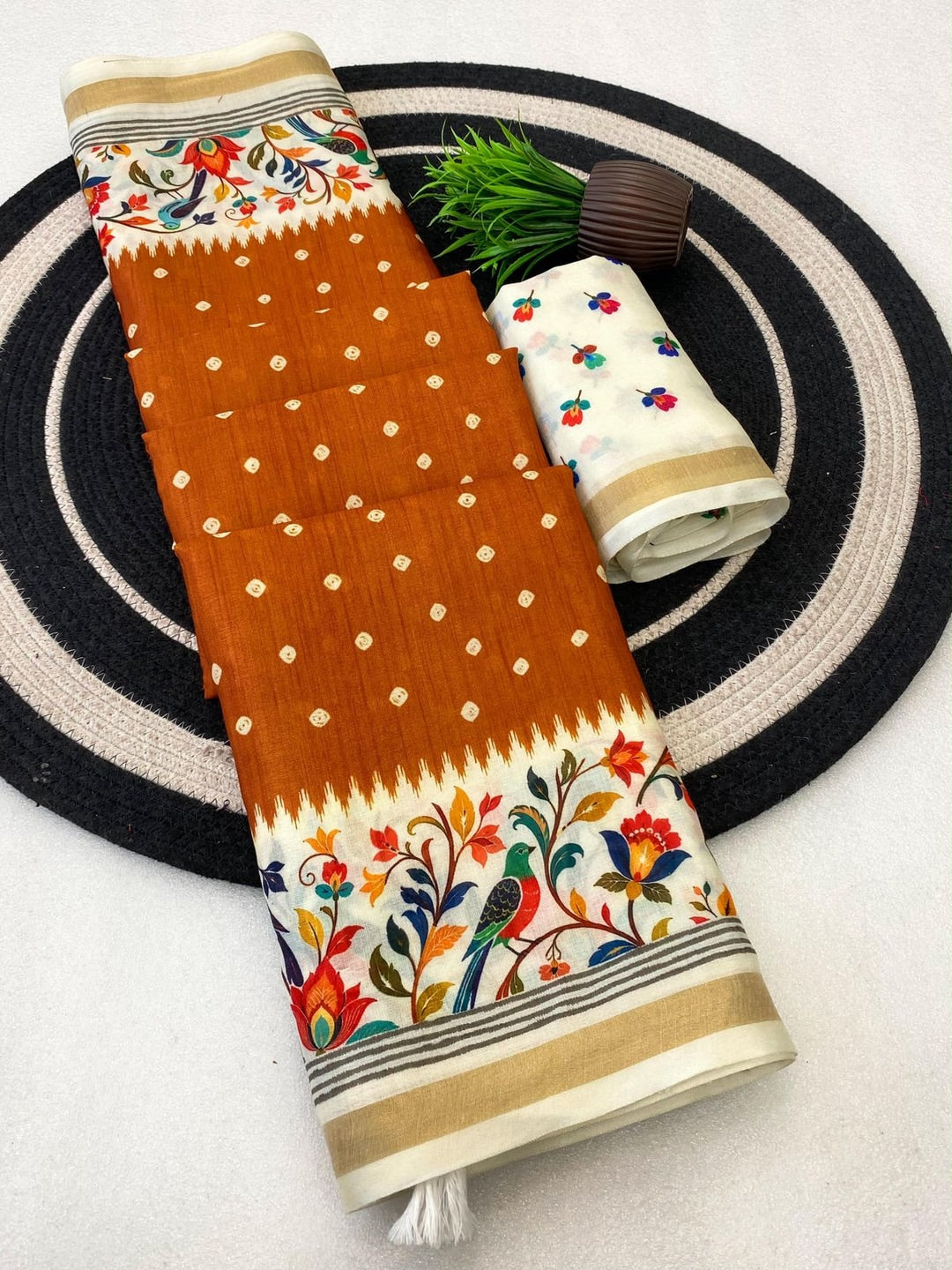 Peachmode Brown Ikkat Border Mulmul Cotton Saree - Image 3