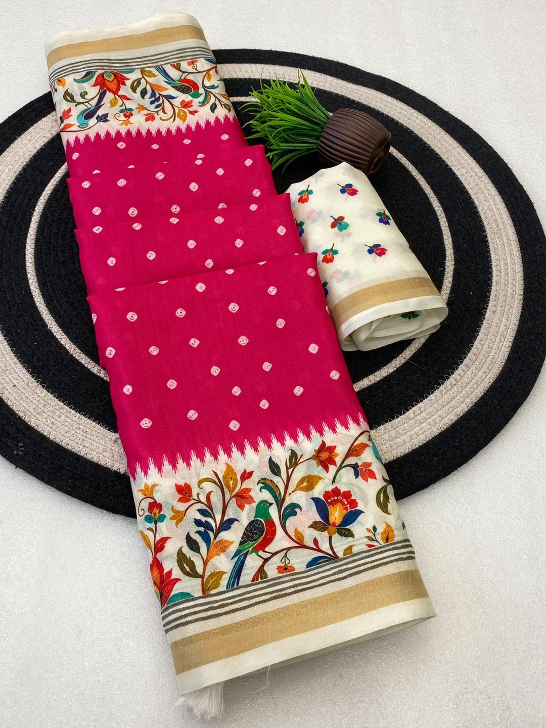 Peachmode Pink Ikkat Border Mulmul Cotton Saree - Image 3