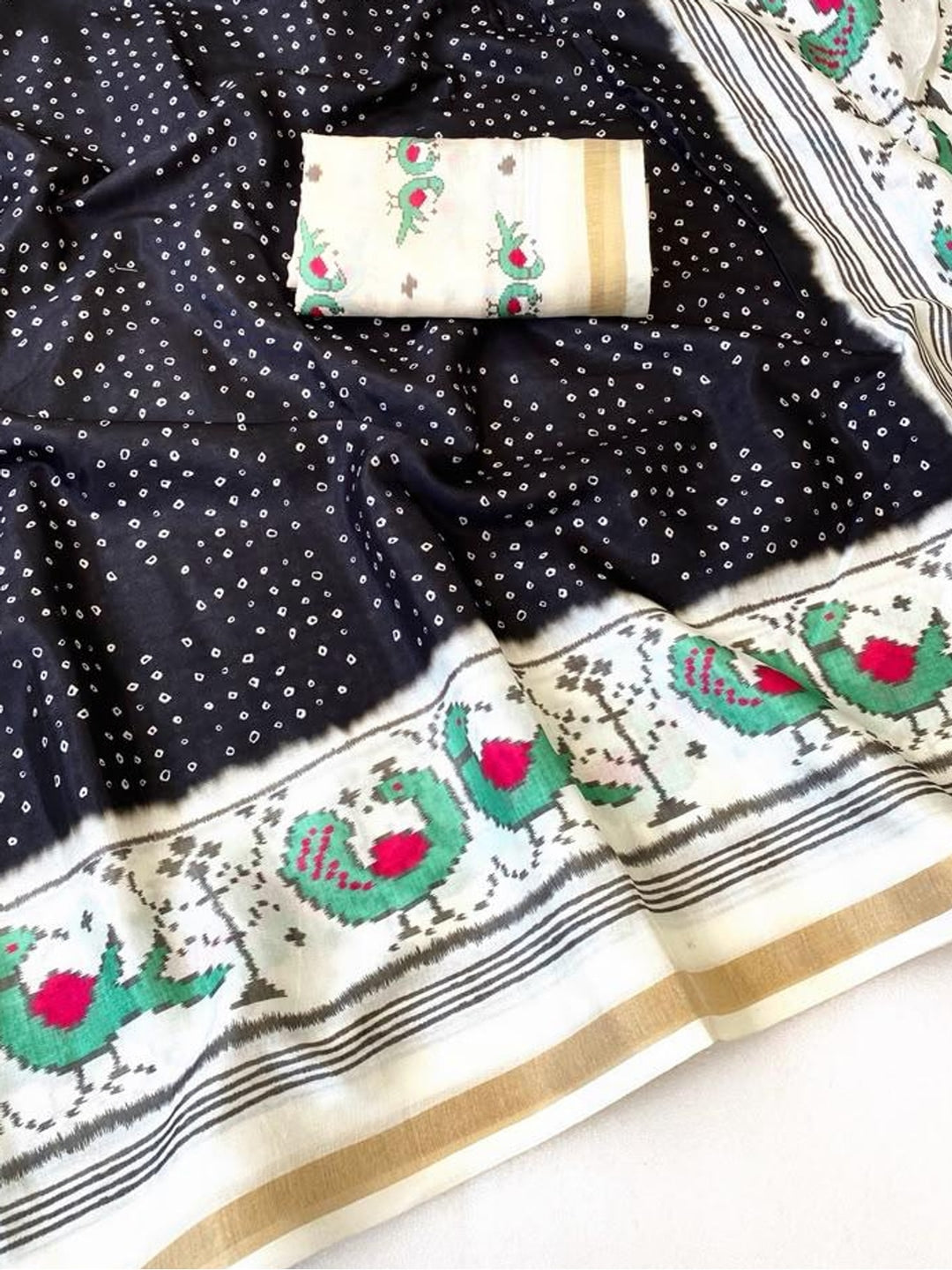 Peachmode Black Ikkat Bandhni Mulmul Cotton Saree - Image 4