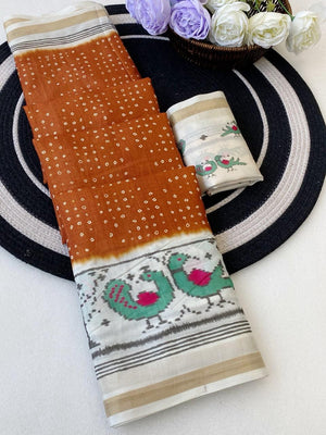 Peachmode Brown Ikkat Bandhni Mulmul Cotton Saree - Image 2