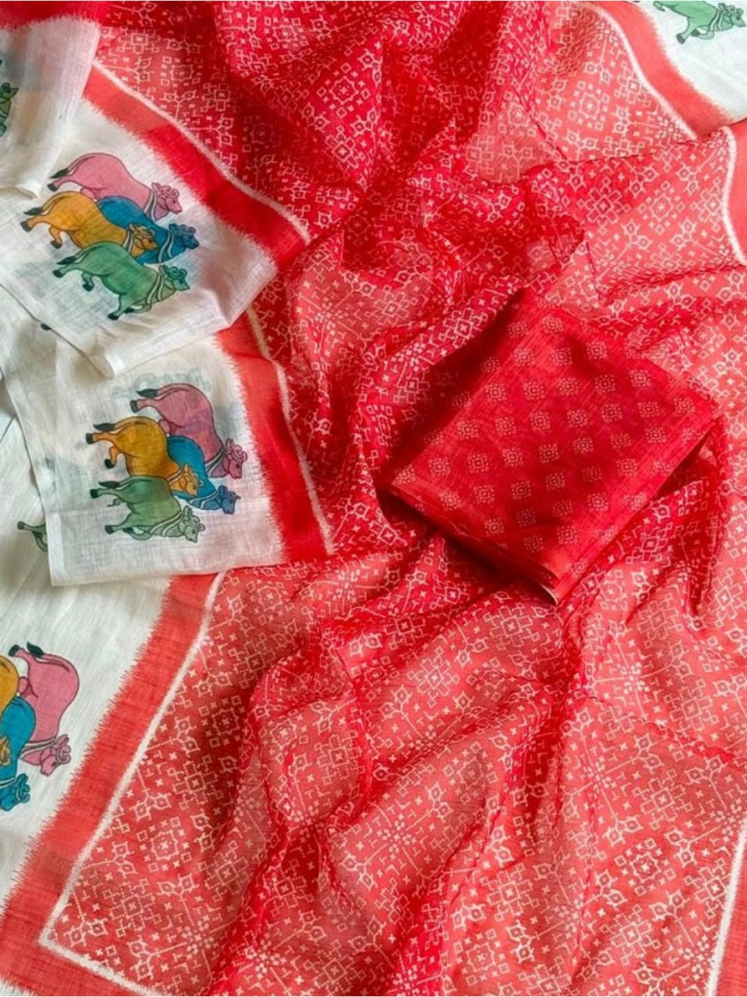 Peachmode Red Pichwai Printed Linen Saree - Image 3