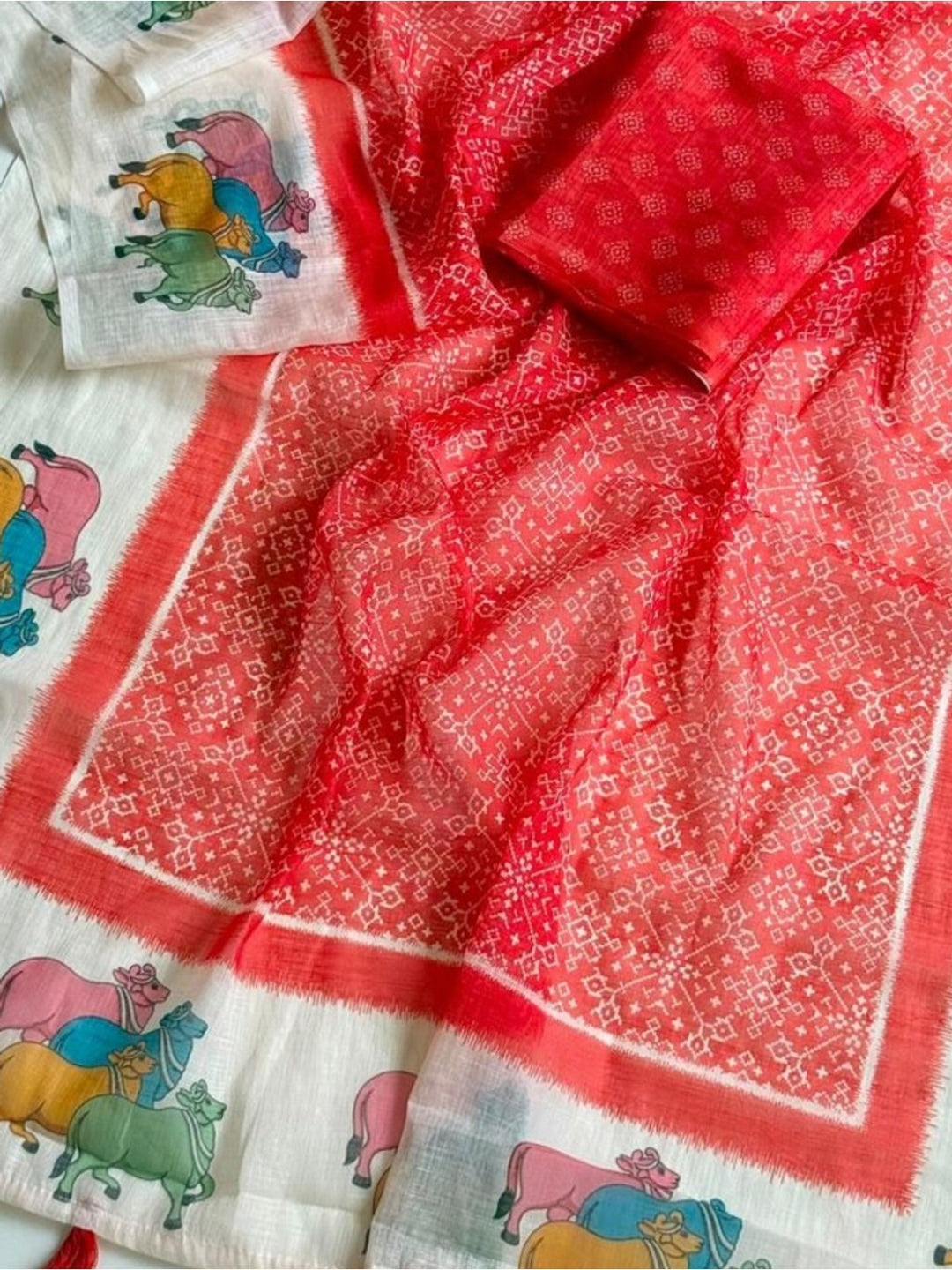 Peachmode Red Pichwai Printed Linen Saree - Image 5