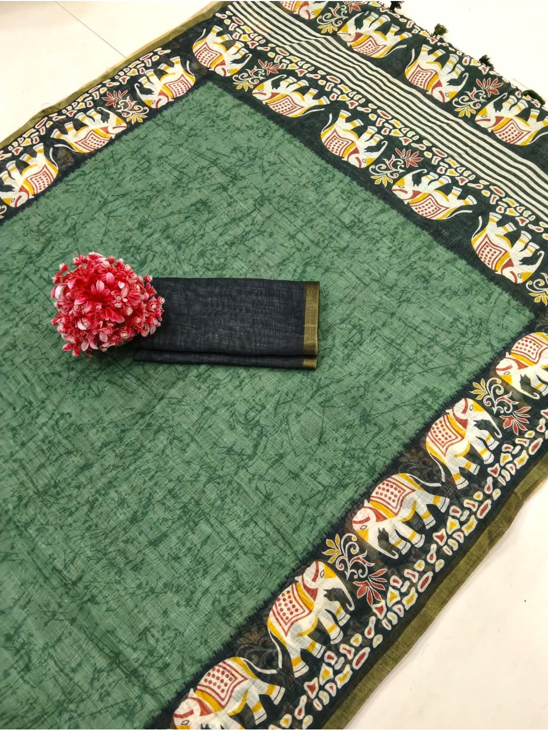 Peachmode Green Elephant Border Linen Saree - Image 4