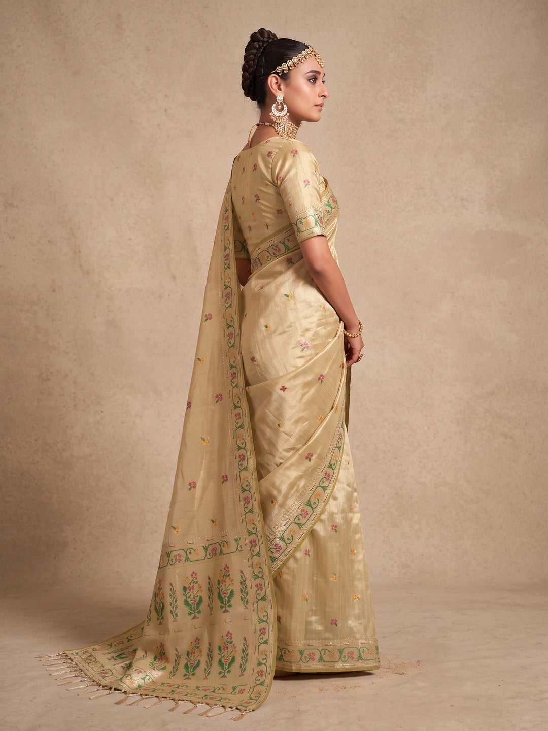 Peachmode Beige Woven Tissue Silk Saree - Image 4