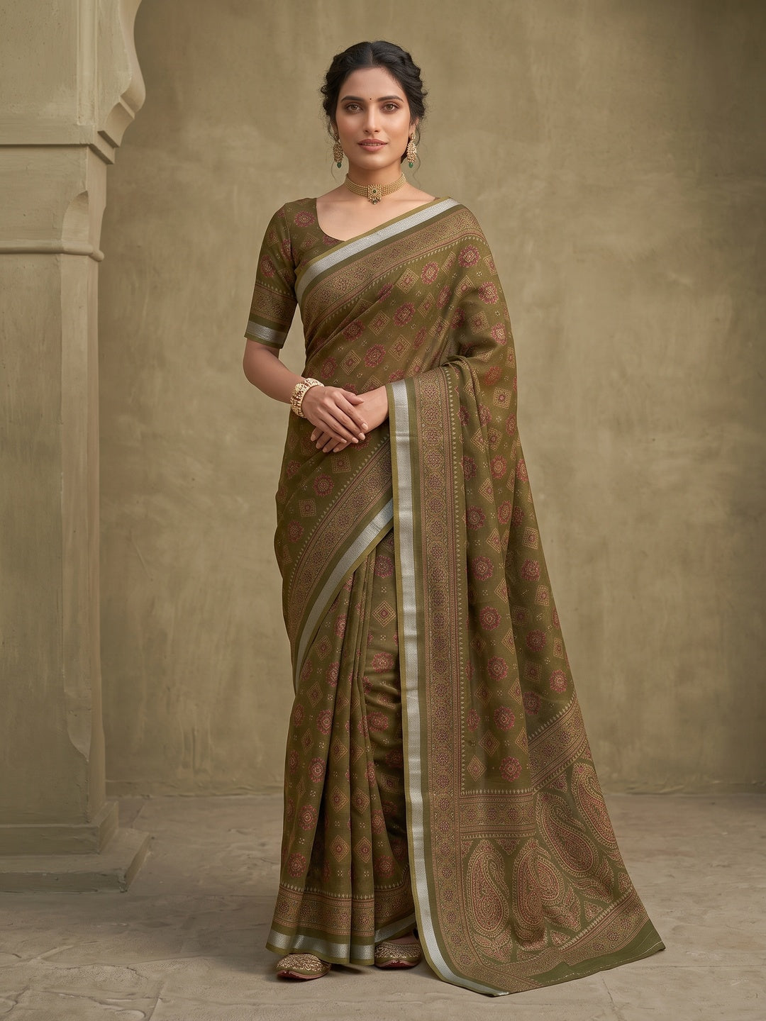 Peachmode Brown Semi Cotton Saree with Ajrakh Print - Image 2