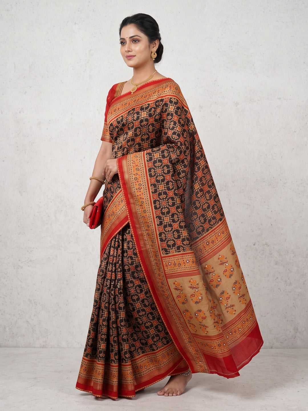Peachmode Brown Pure Silk Saree with Digital Print - Image 4