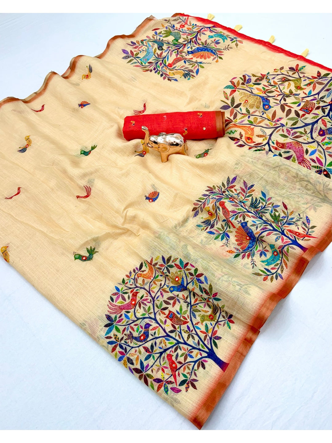 Peachmode Beige Ethnic Print Linen Cotton Saree - Image 3