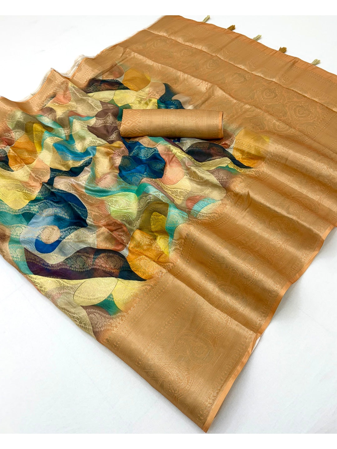 Peachmode Gold Digital Printed Jacquard Art Silk Saree - Image 3