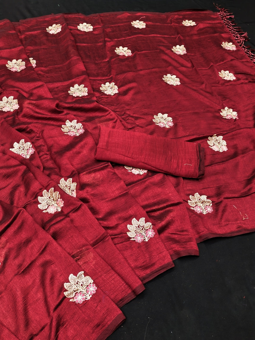 Peachmode Maroon Vichitra Silk Floral Embroidered Saree - Image 2