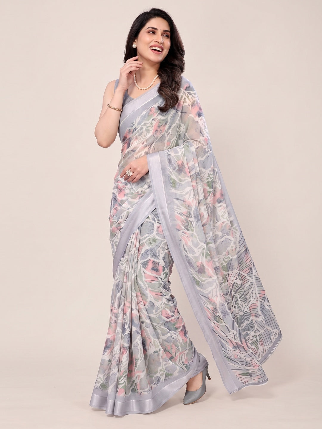 Grey Floral Printed Moss Art Silk Saree - Image 4