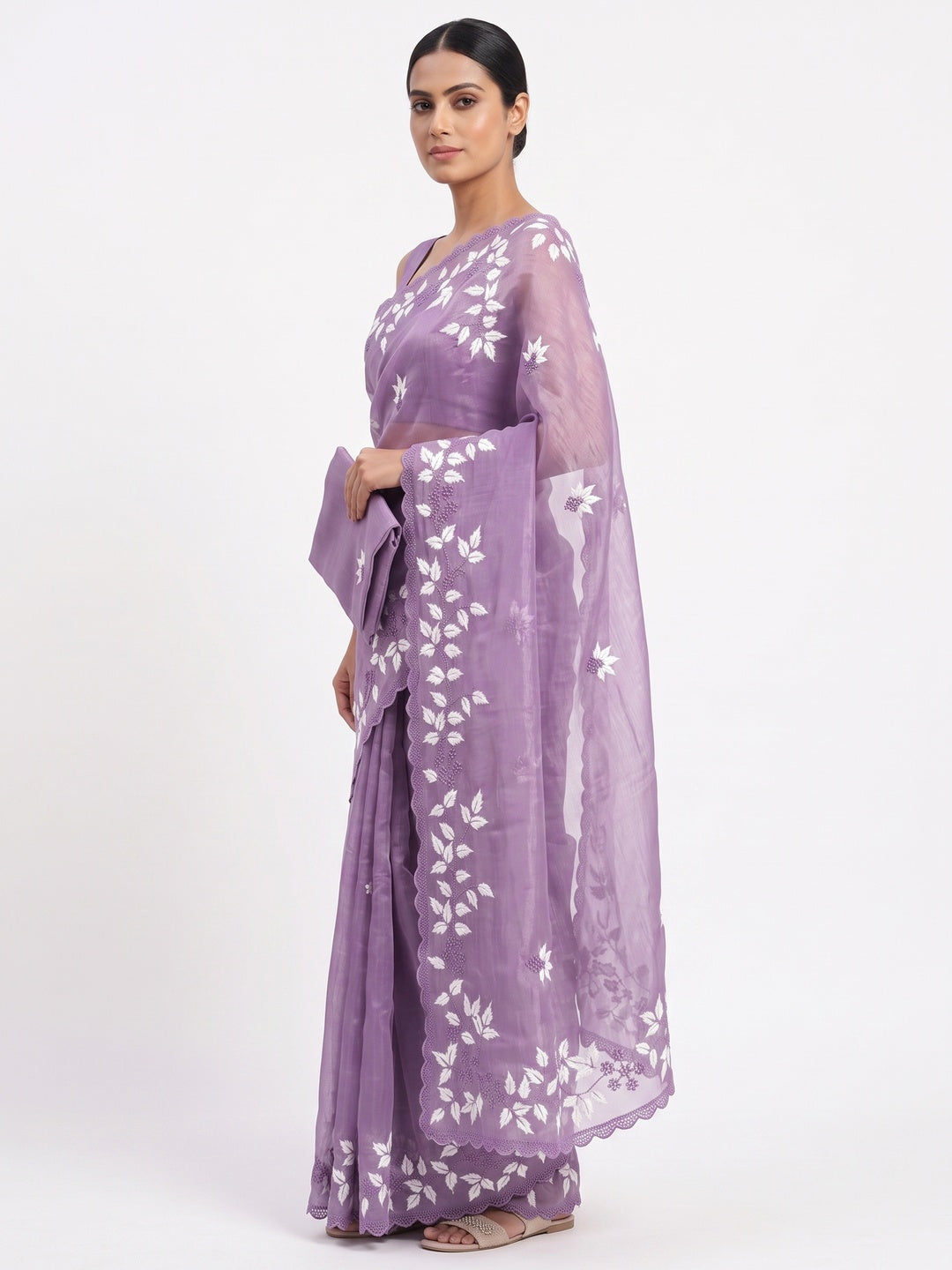 Purple Organza Saree Featuring Fine Floral Embroidery - Image 3