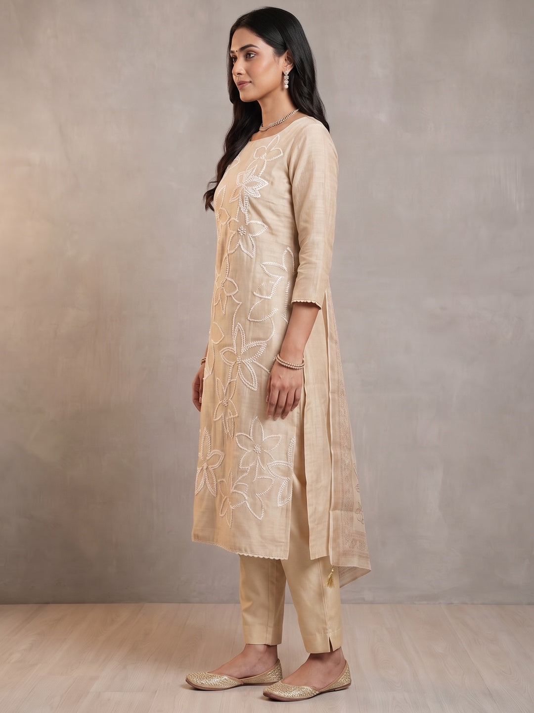 Peachmode Cream Linen Dress Material with Floral - Image 3