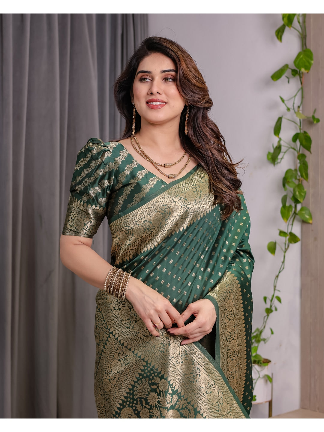 Green Soft Lichi Silk Saree with Zari Woven Border - Image 5