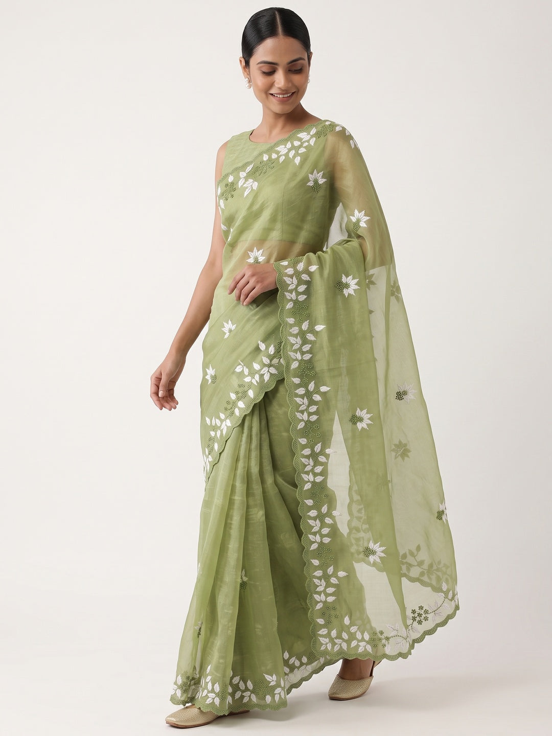 Chic Green Organza Saree Featuring Fine Floral Embroidery - Image 4