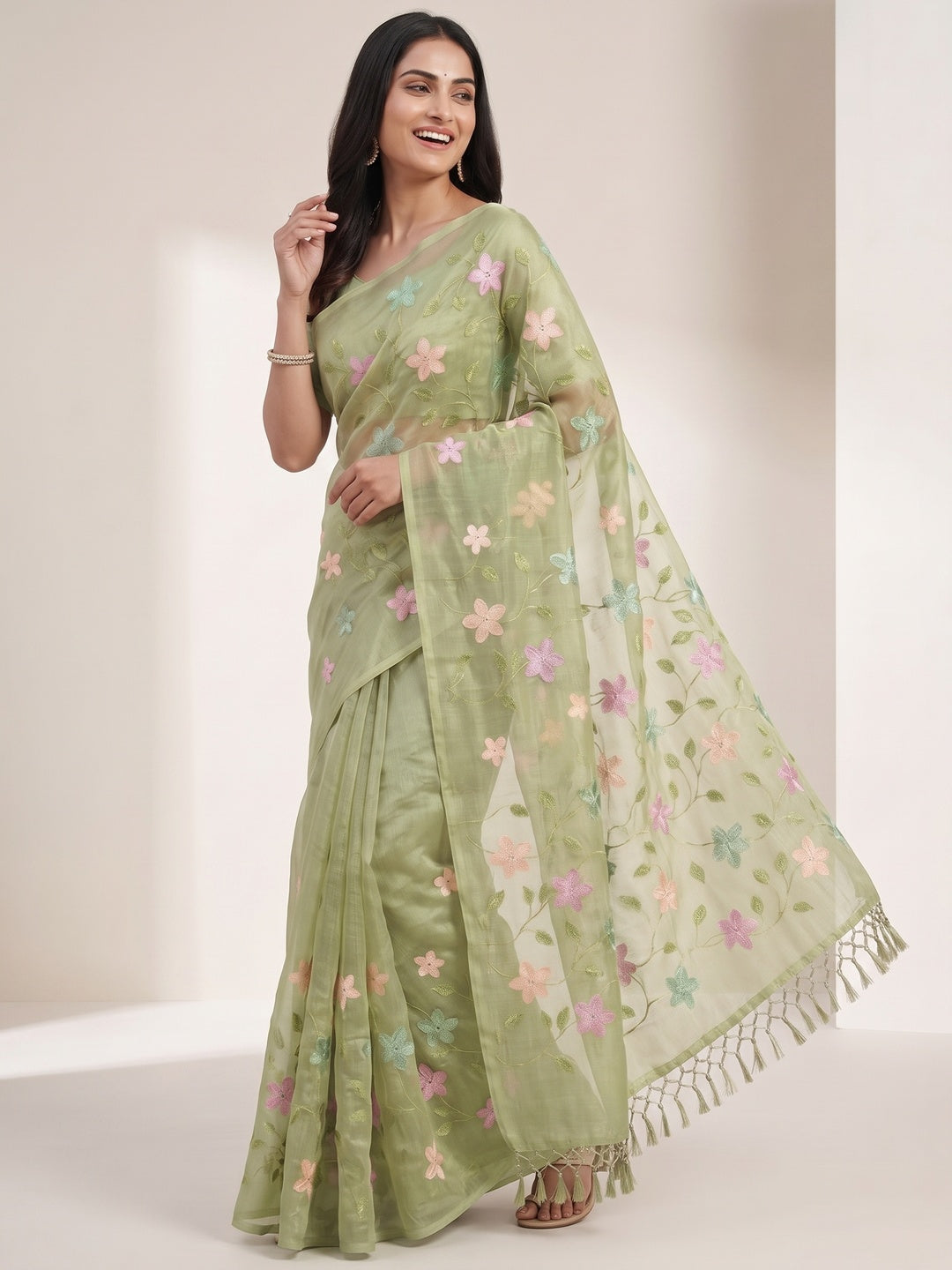 Peachmode Green Crunchy Saree with Floral Embroidery Work - Image 7