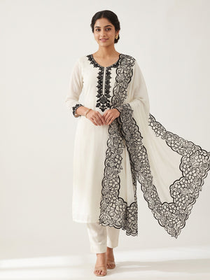 Off White Unstitched Georgette Dress Material Featuring Thread Detailing - Image 1