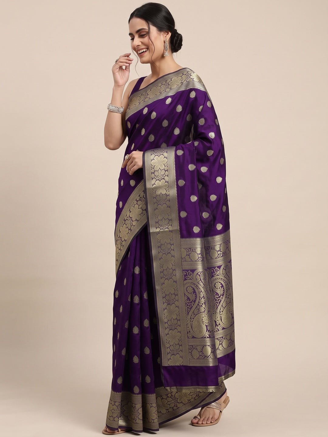 Purple Banarasi Silk Saree With Intricate Zari Butti Weaving - Image 4