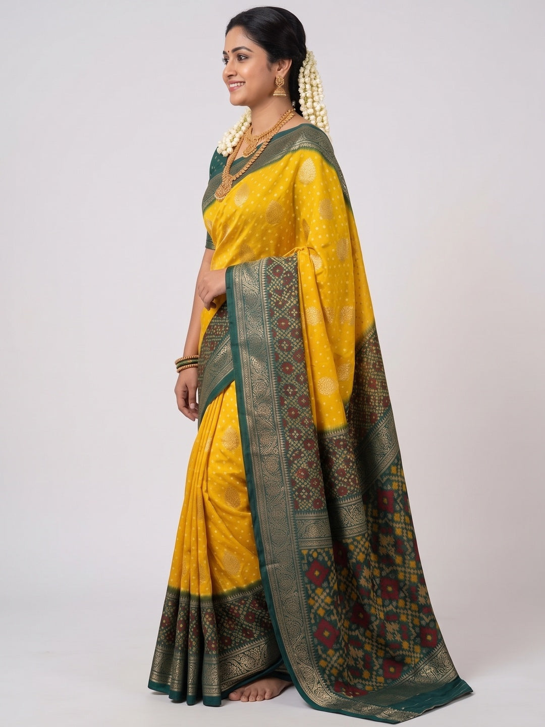 Exclusive Yellow Georgette Bandhani Print Saree with Zari Work - Image 8