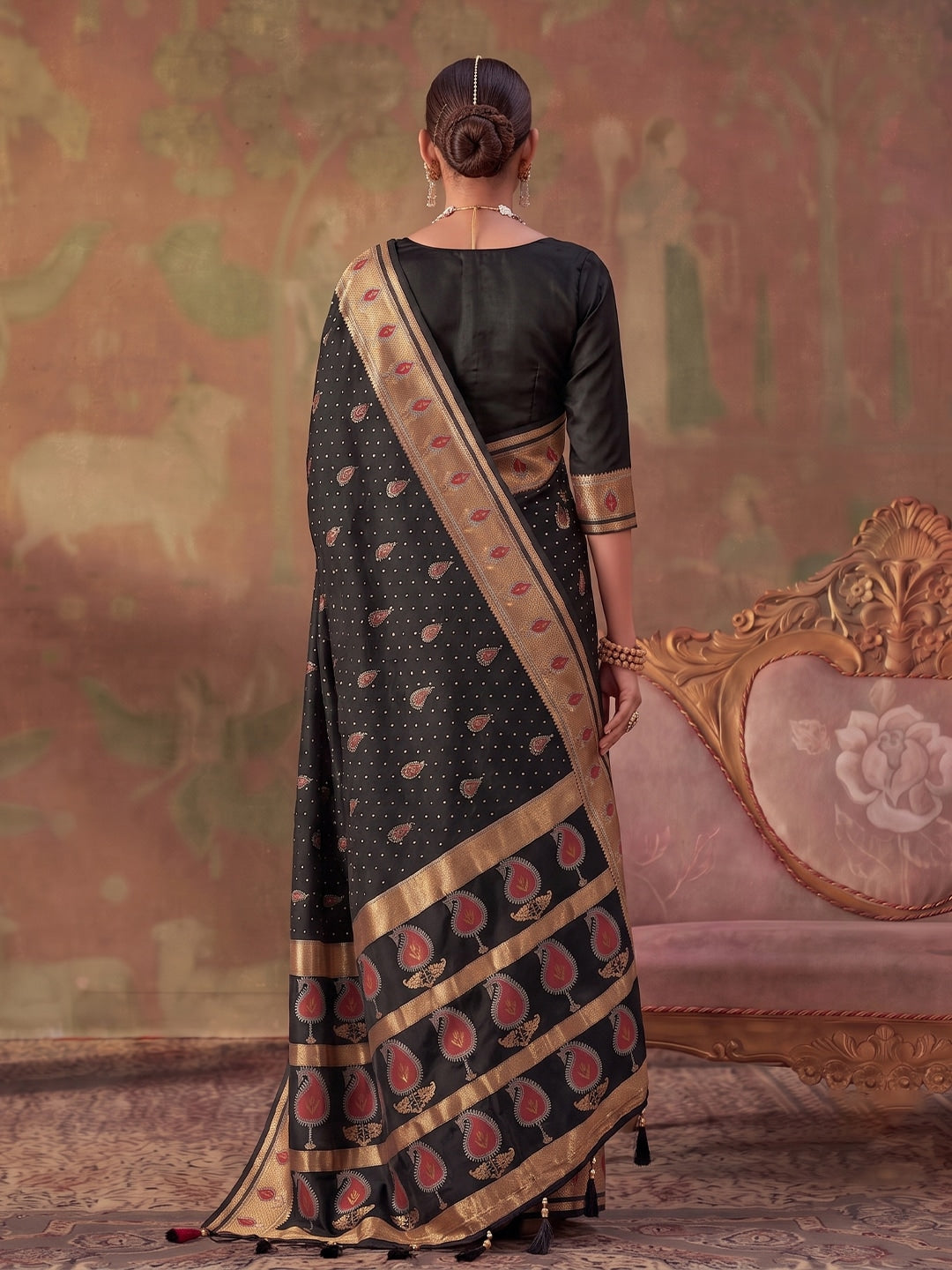 Peachmode Black Soft Silk Woven Saree - Image 3