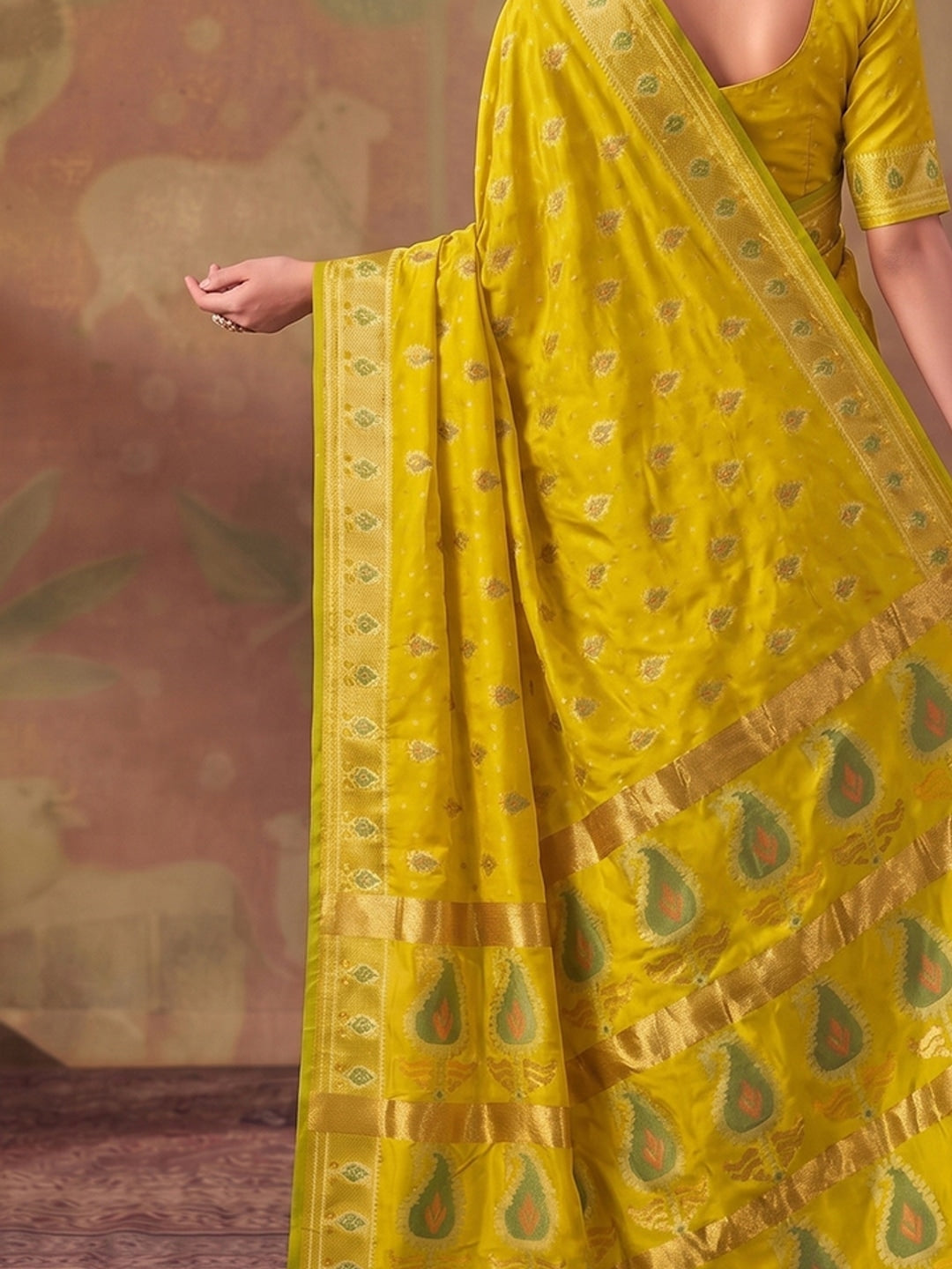 Peachmode Mustrd Yellow Soft Silk Woven Saree - Image 4