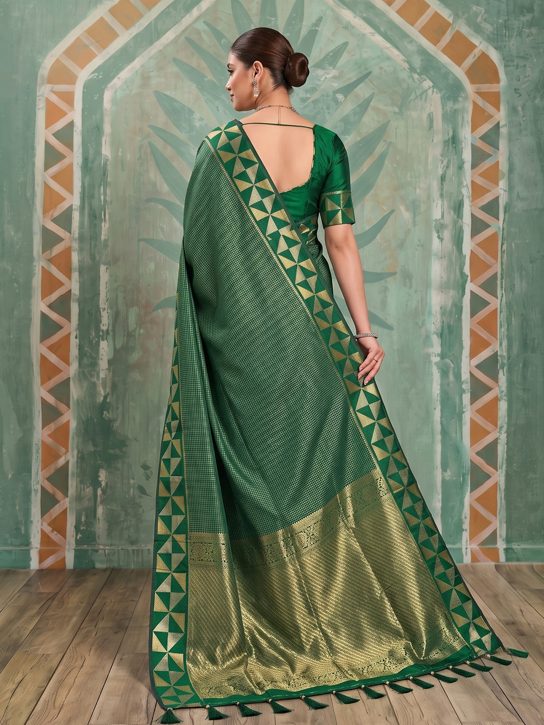 Peachmode Green Art Silk Woven Saree - Image 3
