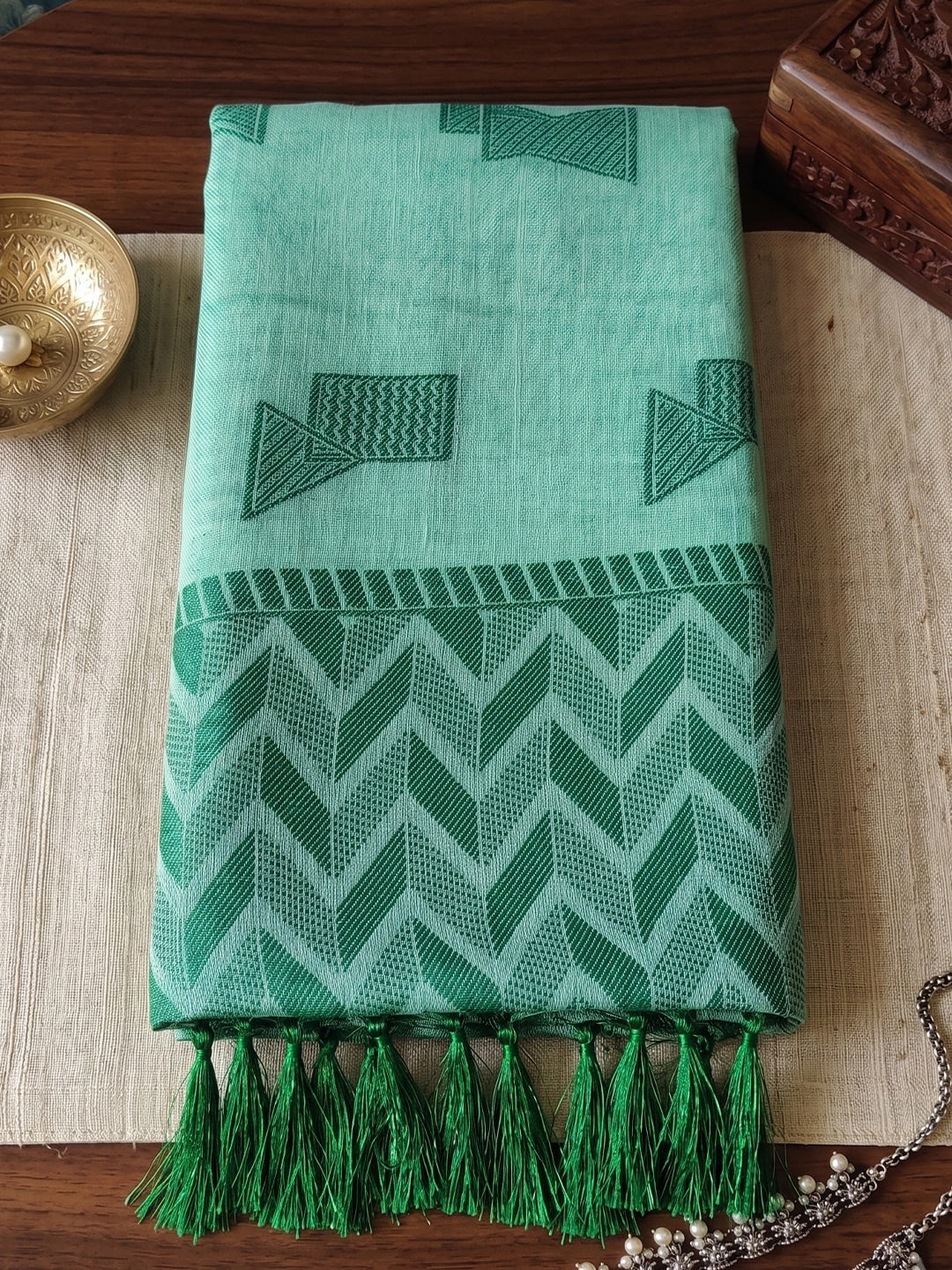 Peachmode Teal Green Linen Woven Saree - Image 4