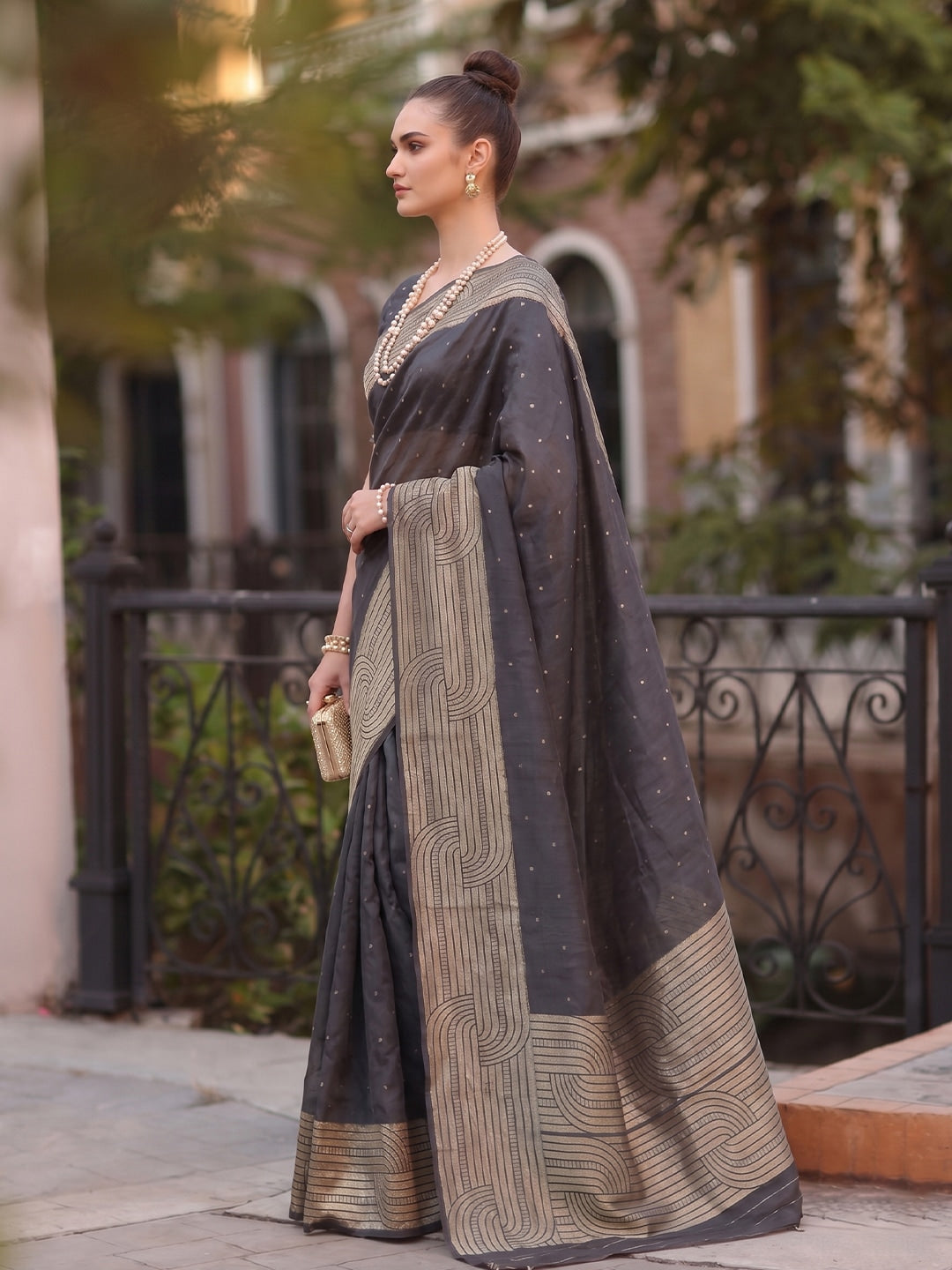 Peachmode Black Cotton Blend Woven Saree - Image 2