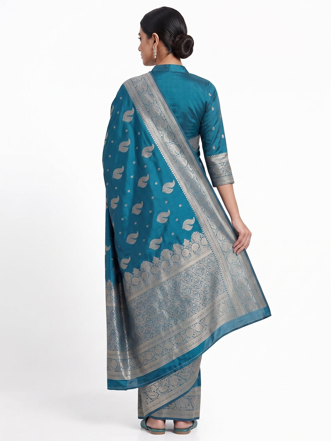 Teal Pure Banarasi Silk Saree Adorned with Exquisite Floral Zari Weaving - Image 2