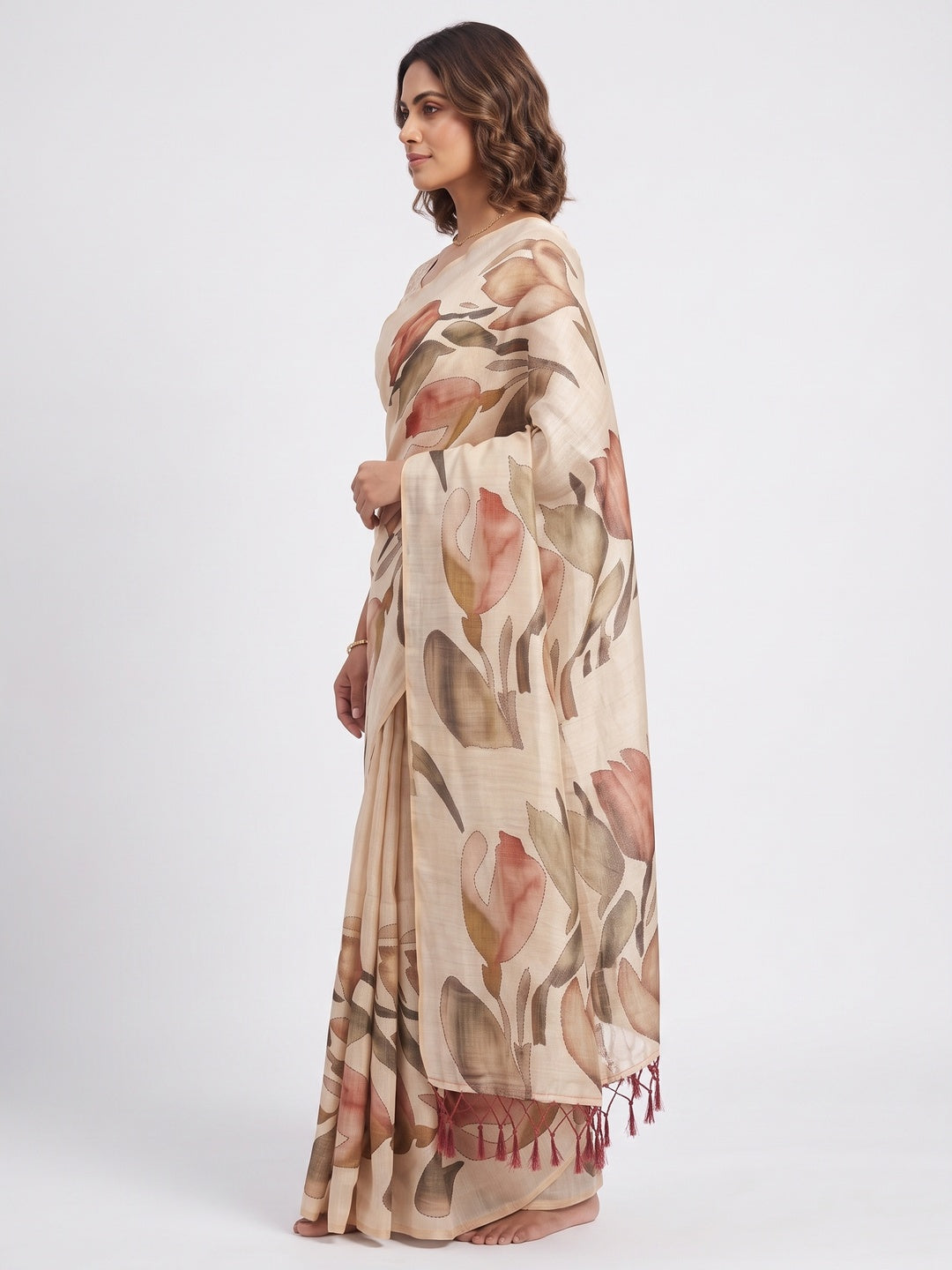 Stylish Beige Floral Print Art Silk Saree Enhanced With Tassel Pallu - Image 3