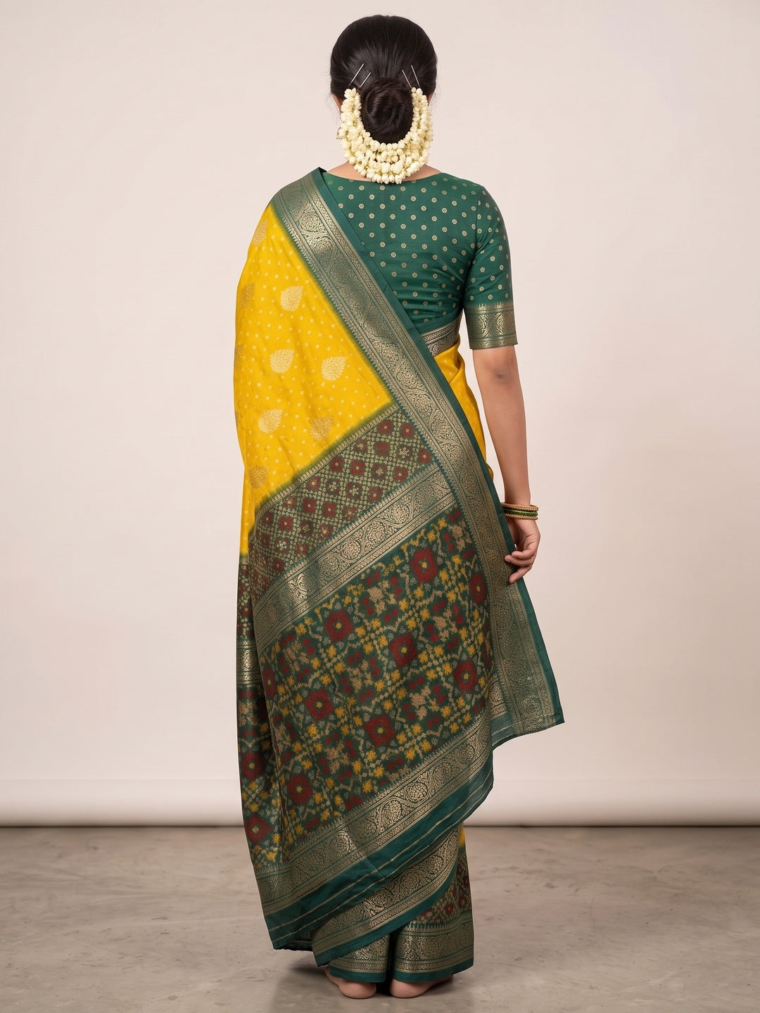 Exclusive Yellow Georgette Bandhani Print Saree with Zari Work - Image 2