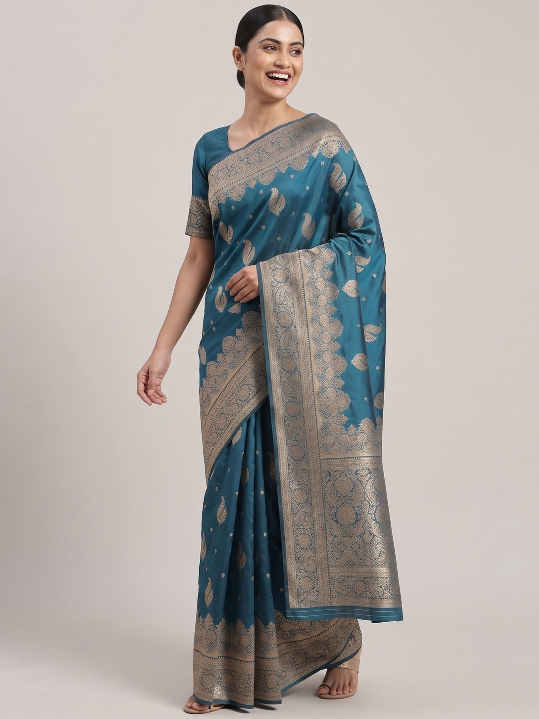 Teal Pure Banarasi Silk Saree Adorned with Exquisite Floral Zari Weaving - Image 4
