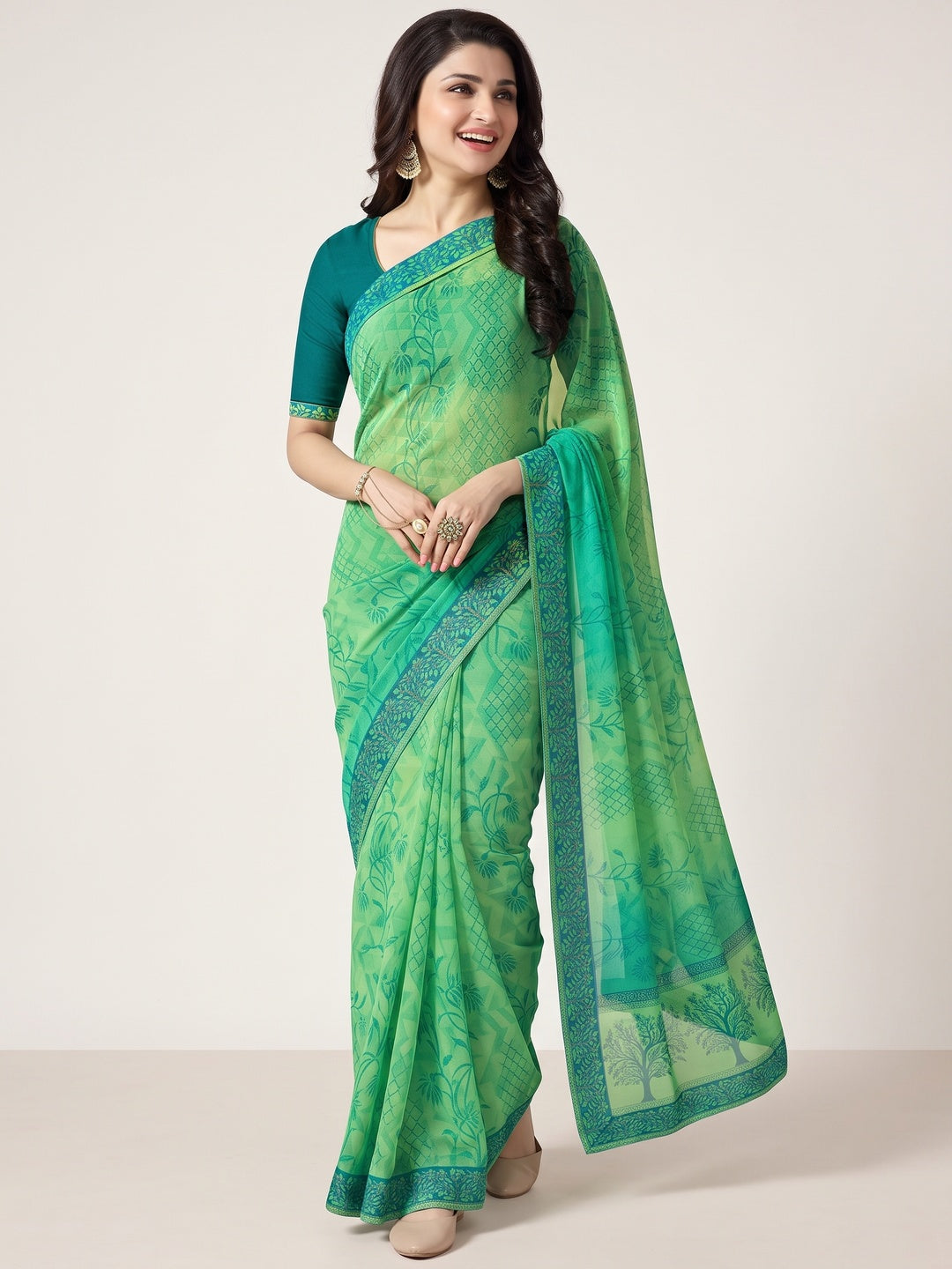 Green Floral Printed Georgette Saree - Image 5