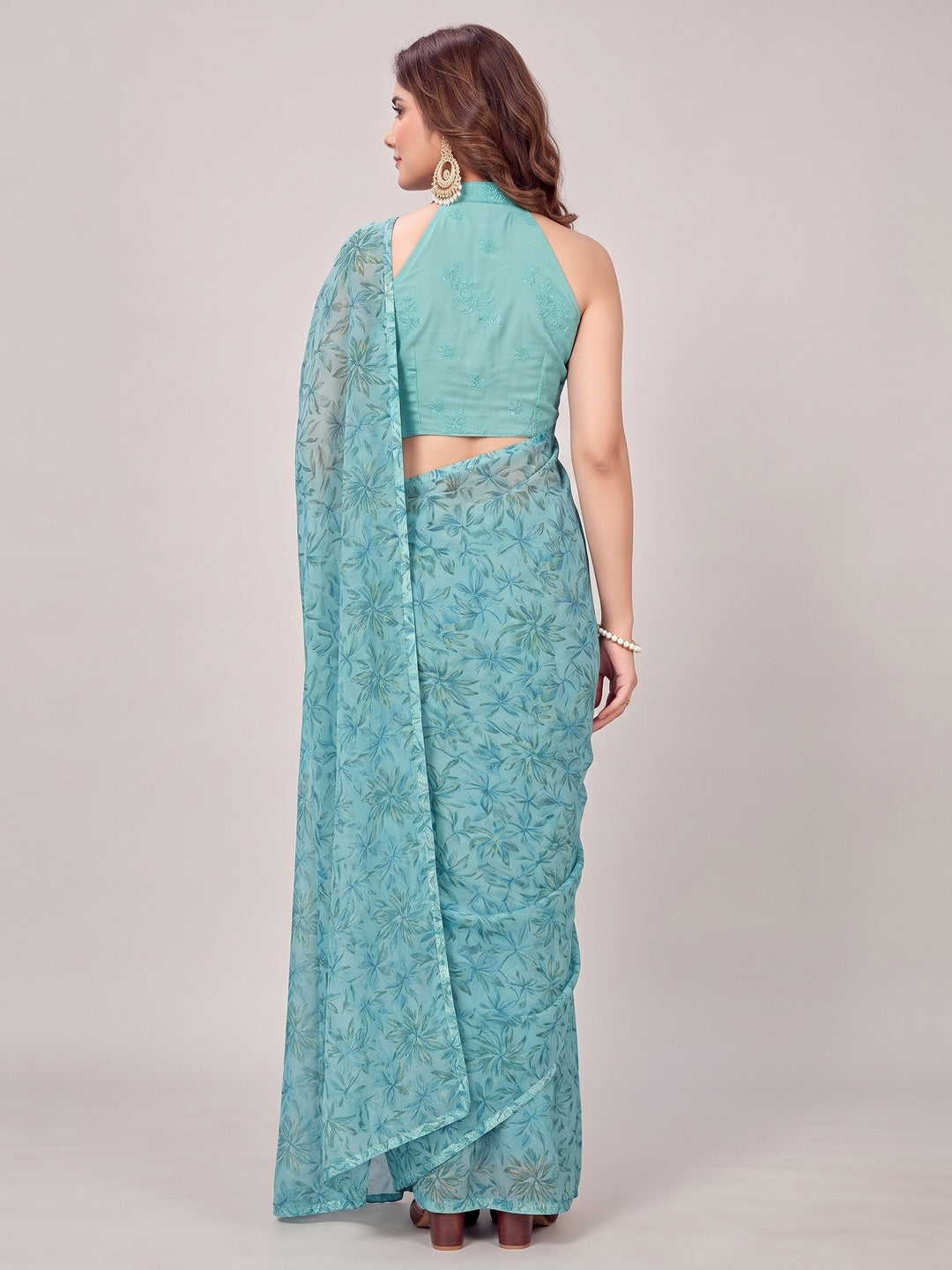 Blue Floral Printed Georgette Saree - Image 2