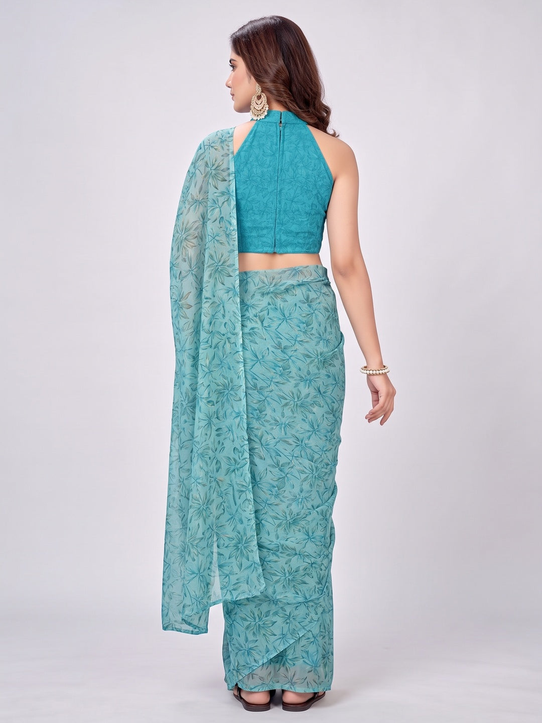 Blue Floral Printed Georgette Saree - Image 8