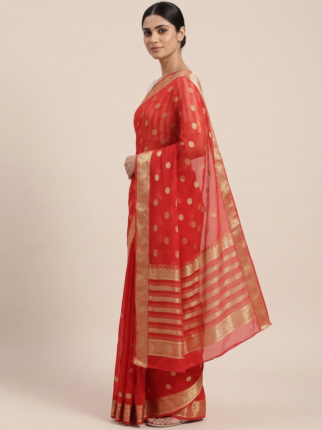 Red & White Zari Weaving Weaving Georgette Saree - Image 4