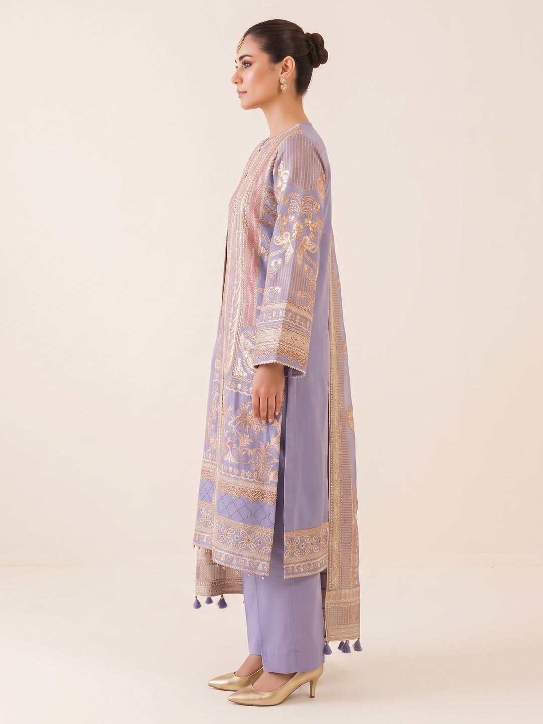 Lavender Floral Sequins Embroidery Georgette Semi Stitched Pakistani Suit - Image 3